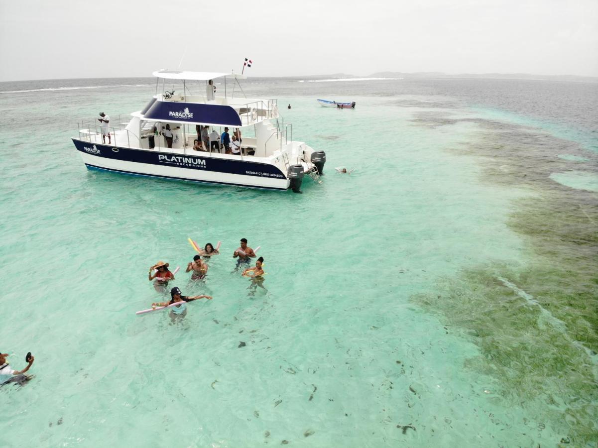 Paradise Island Beach Resort Punta Rucia Ngoại thất bức ảnh