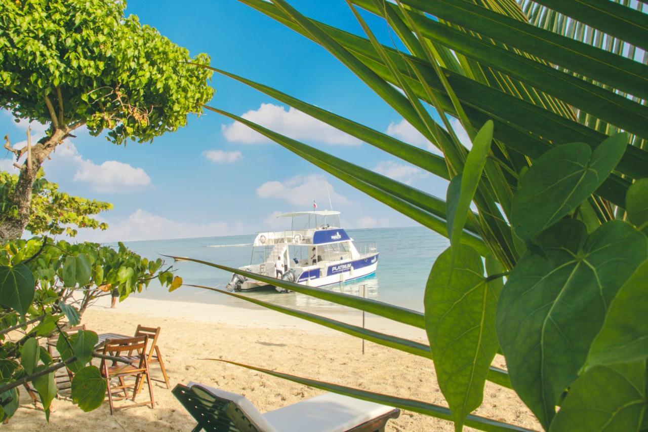 Paradise Island Beach Resort Punta Rucia Ngoại thất bức ảnh