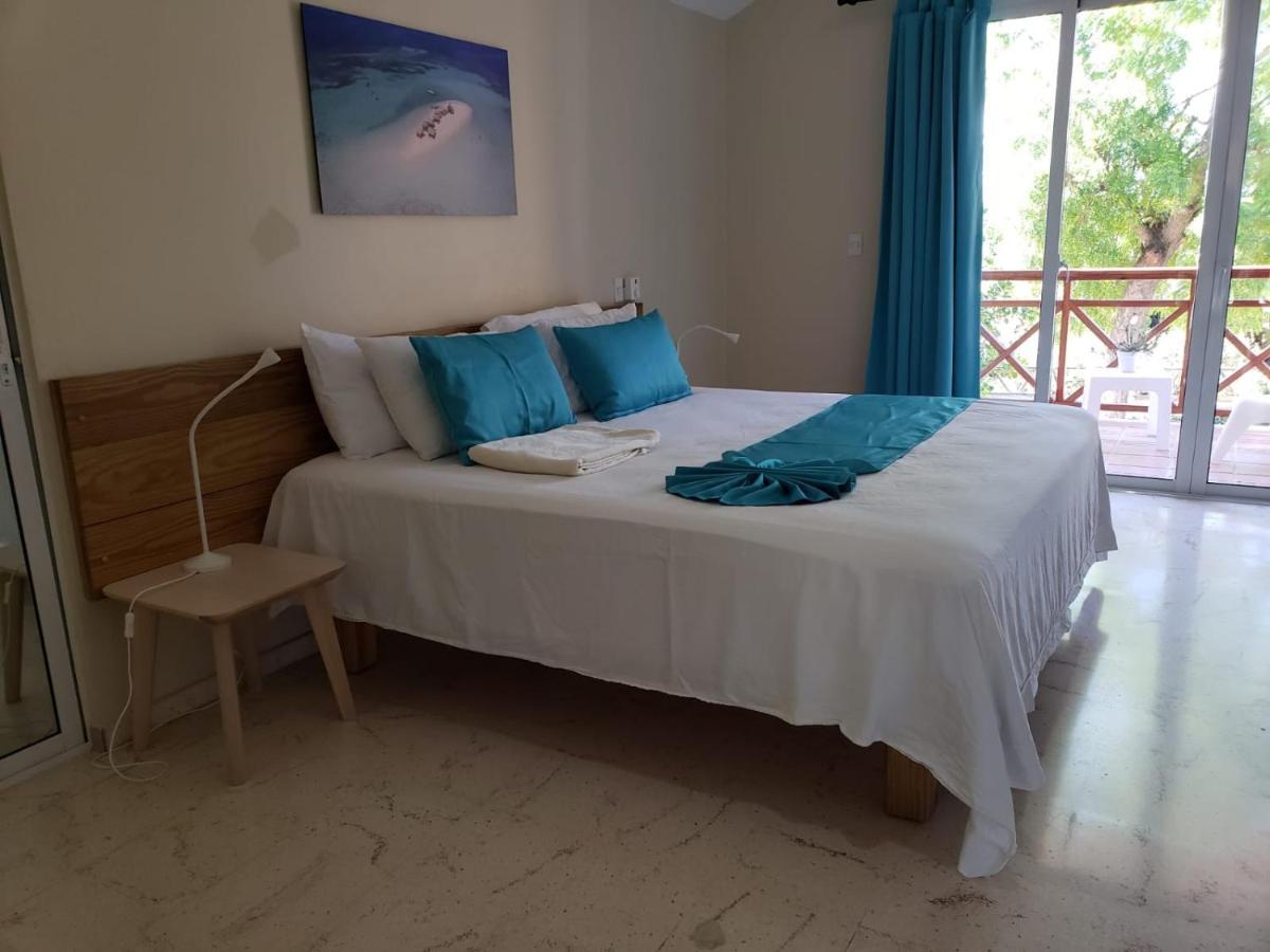 Paradise Island Beach Resort Punta Rucia Ngoại thất bức ảnh