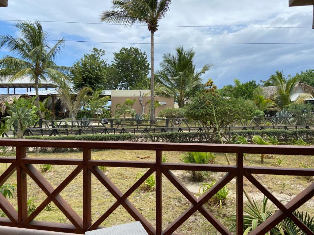 Paradise Island Beach Resort Punta Rucia Ngoại thất bức ảnh