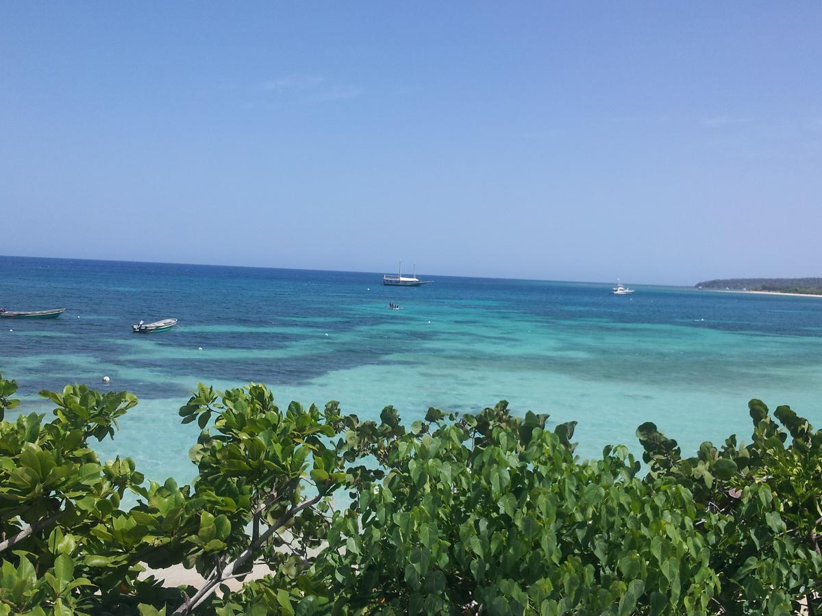 Paradise Island Beach Resort Punta Rucia Ngoại thất bức ảnh
