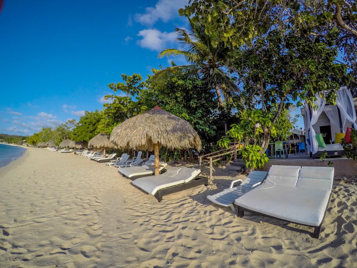 Paradise Island Beach Resort Punta Rucia Ngoại thất bức ảnh